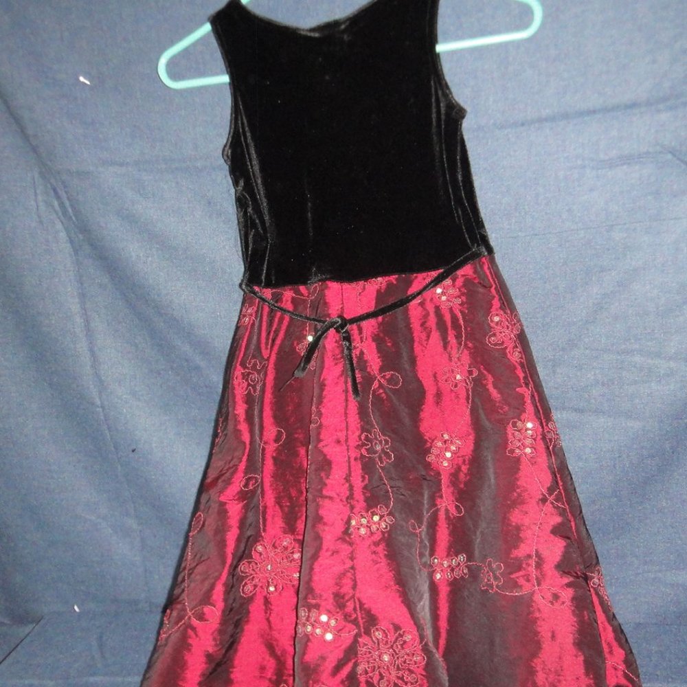 girls dress